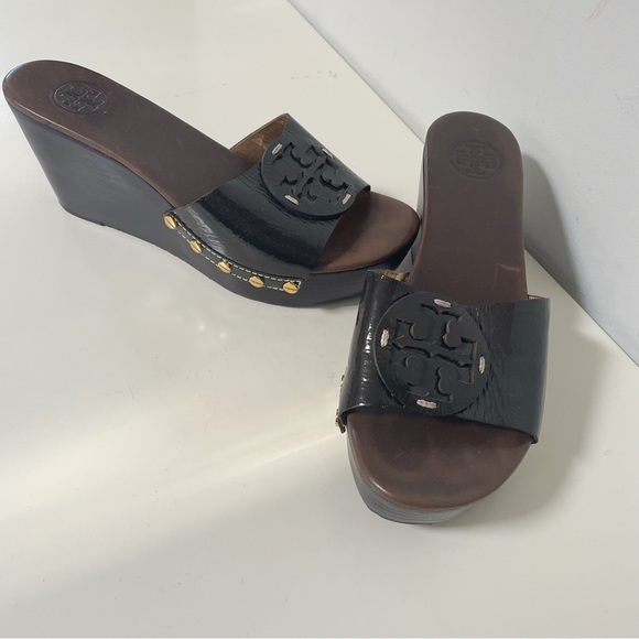 Tory Burch Shoes - Tory Burch sandal wedge slides dark brown coffee bean, patent leather w logo